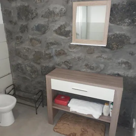 Casa Da Lavadia * Canto da Areia