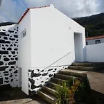 Casa Da Lavadia Hébergement de vacances Canto da Areia