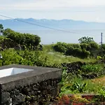 Casa Da Lavadia Hébergement de vacances Canto da Areia